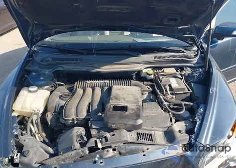 2010 Volvo S40 2.4I from USA, damaged, VIN YV1382MS6A2488769